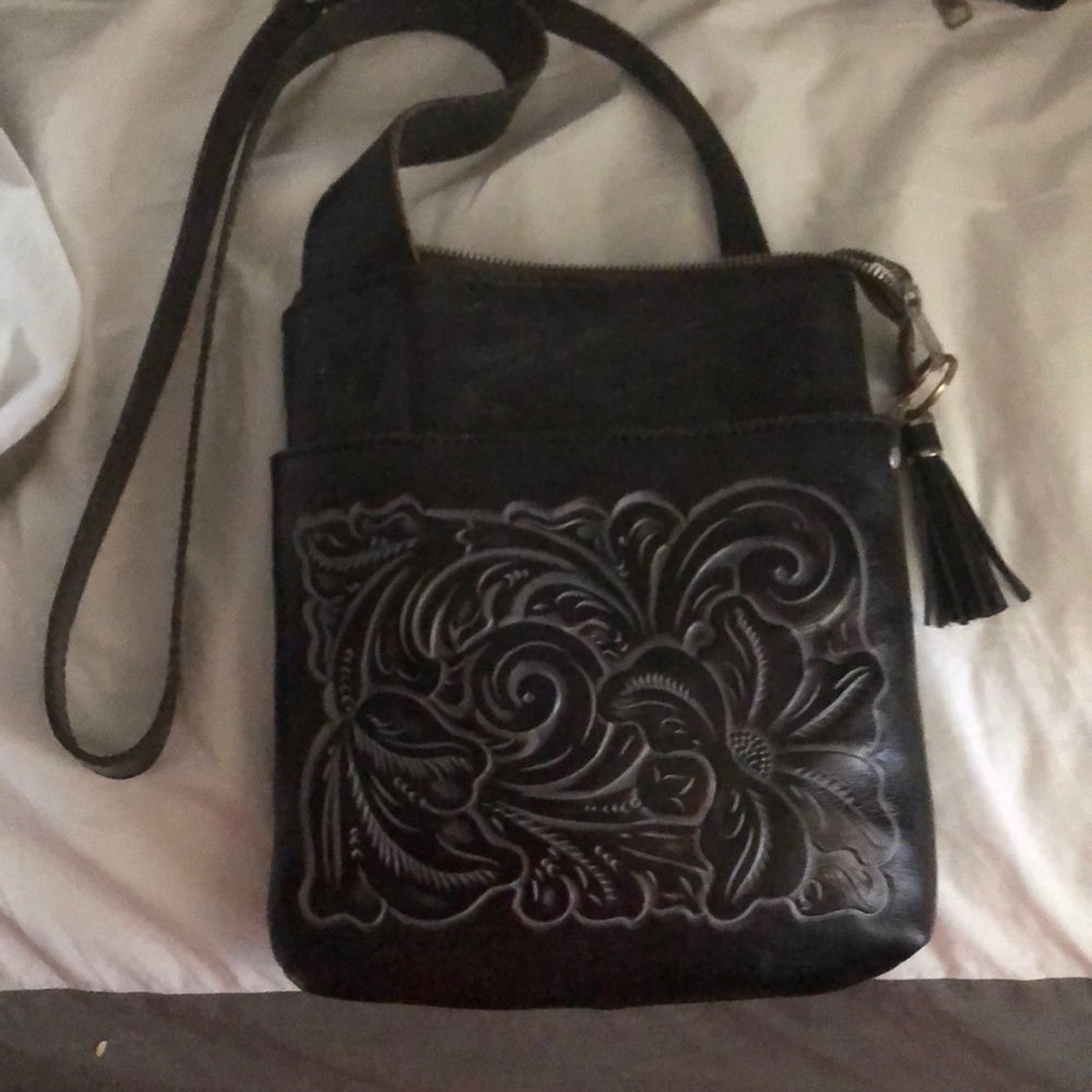 Patricia Nash crossbody bag with side pockets